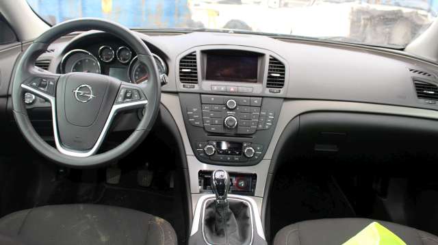 Opel Insignia A 2009-2014 , Motorkode: A20DT, Girkassekode: 