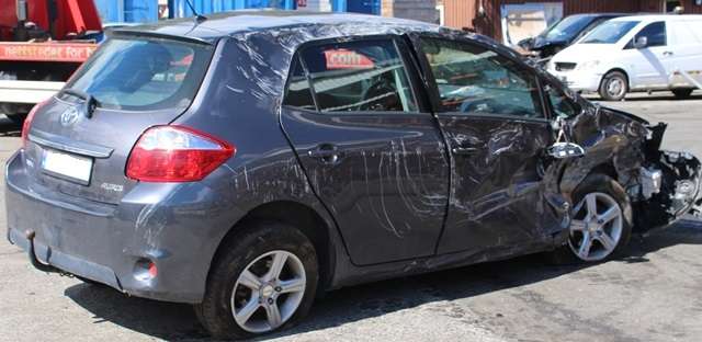 Toyota Auris 2010-2012 (Type I, Fase 2) , Motorkode: 1ND-TV, Girkassekode: