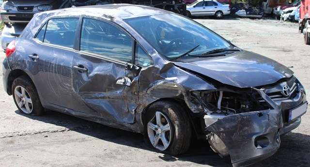 Toyota Auris 2010-2012 (Type I, Fase 2) , Motorkode: 1ND-TV, Girkassekode:
