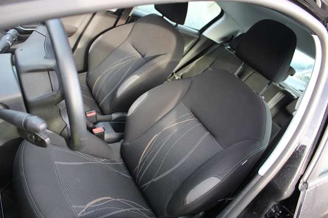 Peugeot 208 2012-2019 (Type I) , Motorkode: 8HR, Girkassekode: