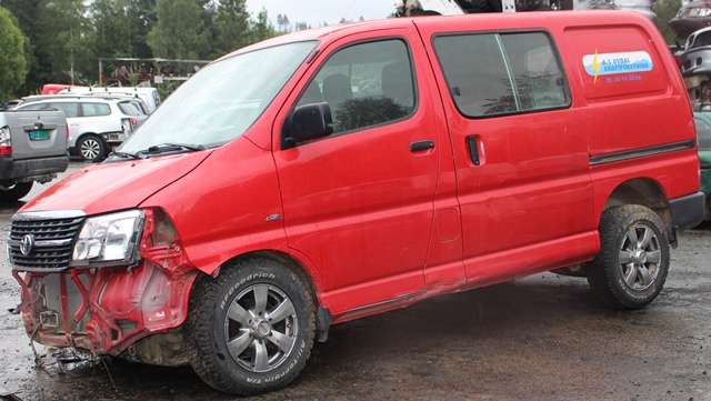 Toyota Hiace 2007-2012 (Fase 3) , Motorkode: 2KD-FTV, Girkassekode:
