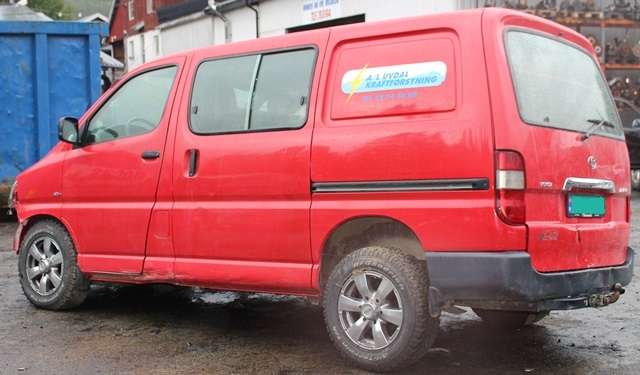 Toyota Hiace 2007-2012 (Fase 3) , Motorkode: 2KD-FTV, Girkassekode: