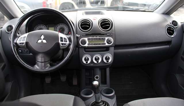 Mitsubishi Colt 2009-2013 (Type VII, Fase 2) , Motorkode: 4A90, Girkassekode: