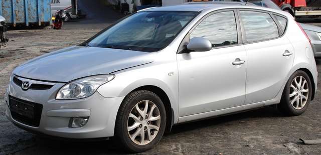 Hyundai i30 2007-2012 (Type I) , Motorkode: G4FC, Girkassekode: