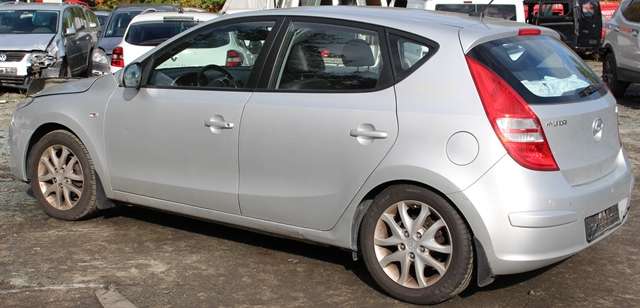 Hyundai i30 2007-2012 (Type I) , Motorkode: G4FC, Girkassekode: