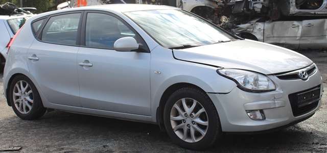 Hyundai i30 2007-2012 (Type I) , Motorkode: G4FC, Girkassekode: