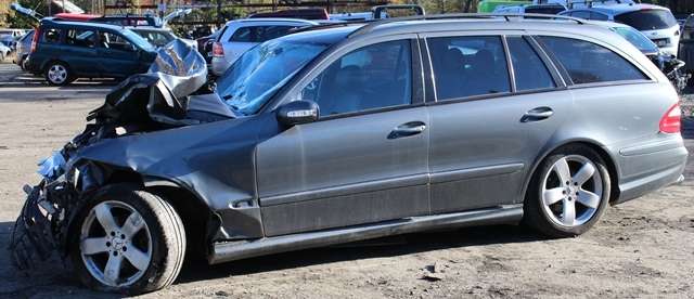 Mercedes E-Klasse 2002-2006 (Fase 1) (W211) (W211), Motorkode: M272.964, Girkassekode: 