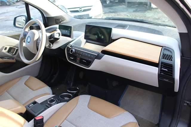 BMW i3 2013-2022 , Motorkode: IB1P25B, Girkassekode: 
