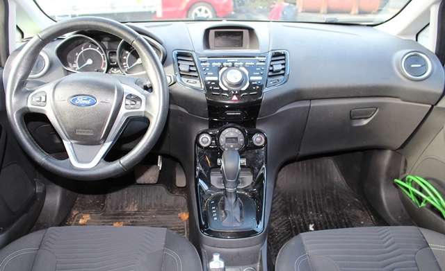 Ford Fiesta 2013-2017 (Type VI, Fase 2) , Motorkode: IQJA, Girkassekode: 