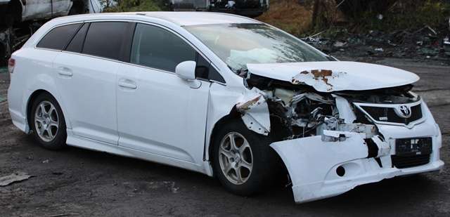 Toyota Avensis 2009-2015 (Type III, Fase 1) , Motorkode: 2ZR-FAE, Girkassekode: 