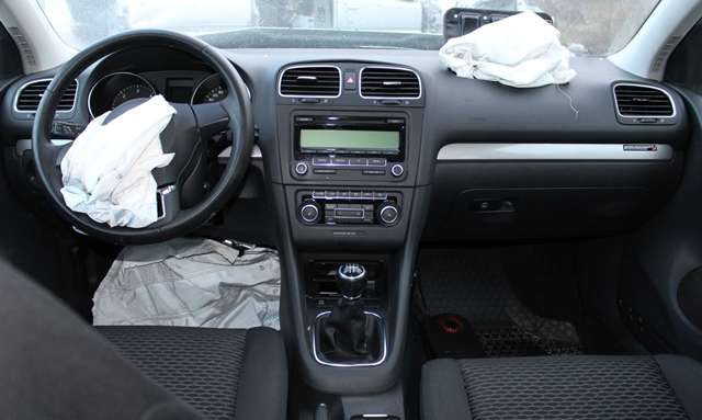 VW Golf VI 2008-2012 , Motorkode: CAYB, Girkassekode: LHW