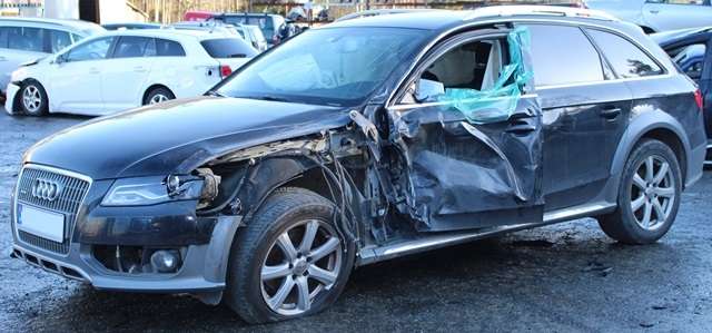 Audi A4, Allroad 2009-2016 (Type I) (B8) (B8), Motorkode: CAGA, Girkassekode: LSE
