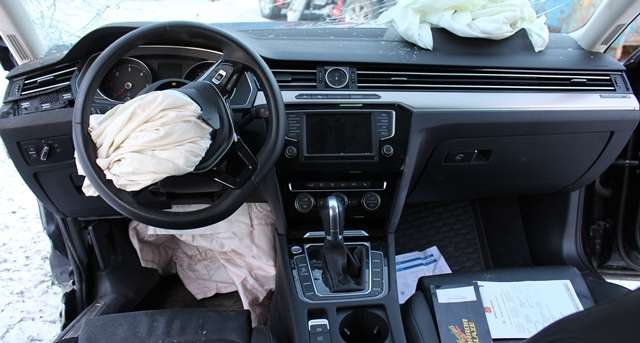 VW Passat 2015-2019 (Fase 1) (B8) (B8), Motorkode: CRLB, Girkassekode: PZN