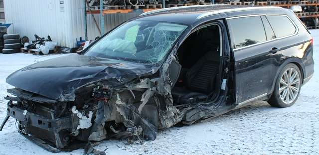 VW Passat 2015-2019 (Fase 1) (B8) (B8), Motorkode: CRLB, Girkassekode: PZN