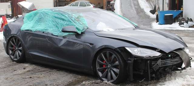 Tesla Model S 2013-2016 (Fase 1) , Motorkode: L1S, Girkassekode: 