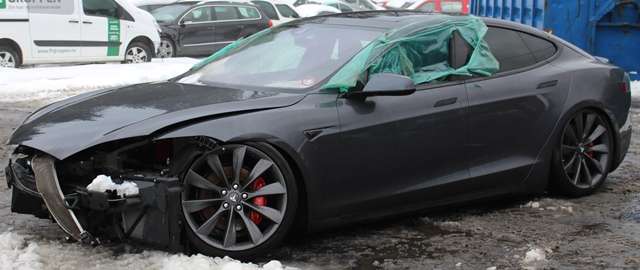 Tesla Model S 2013-2016 (Fase 1) , Motorkode: L1S, Girkassekode: 