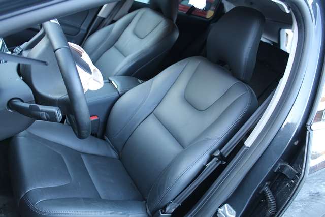 Volvo V60/V60 CC 2013-2018 (Type I, Fase 2) , Motorkode: D 4162 T, Girkassekode: 