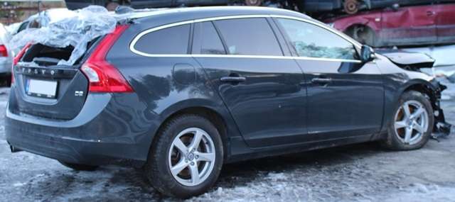 Volvo V60/V60 CC 2013-2018 (Type I, Fase 2) , Motorkode: D 4162 T, Girkassekode: 