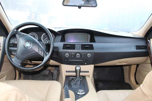 BMW 5-Serie 2003-2010 (E60/E61) (E60/E61), Motorkode: M57-D25 D2, Girkassekode: 