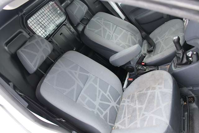 Ford Transit Connect 2009-2013 (Type I, Fase 2) , Motorkode: P9PC, Girkassekode: 