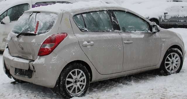 Hyundai i20 2009-2014 (Type I) , Motorkode: G4FA, Girkassekode: 
