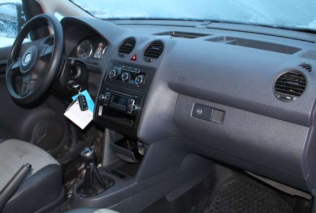 VW Caddy 2010-2015 (Type III, Fase 2) , Motorkode: CFHF, Girkassekode: NFQ
