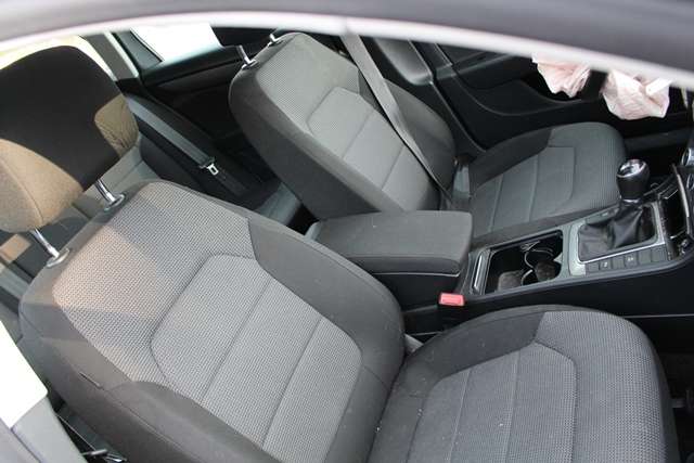 VW Passat 2011-2015 (B7) (B7), Motorkode: CAYC, Girkassekode: MYP