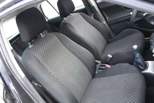 Toyota Urban Cruiser 2009-2014 , Motorkode: 1NR-FE, Girkassekode: