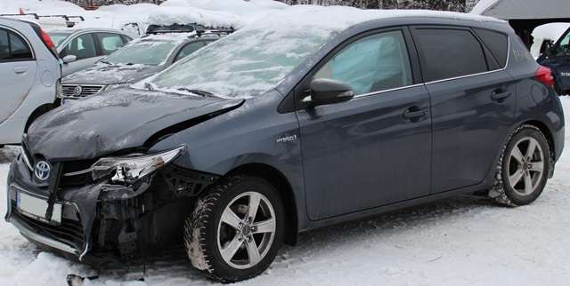 Toyota Auris 2013-2015 (Type II, Fase 1) , Motorkode: 2ZR-FXE, Girkassekode: 