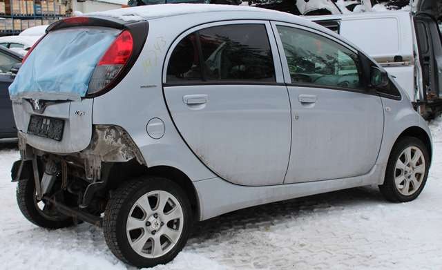 Peugeot iOn 2011-2020 , Motorkode: Y4F1, Girkassekode: 