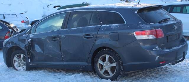 Toyota Avensis 2009-2015 (Type III, Fase 1) , Motorkode: 1AD-FTV, Girkassekode: 