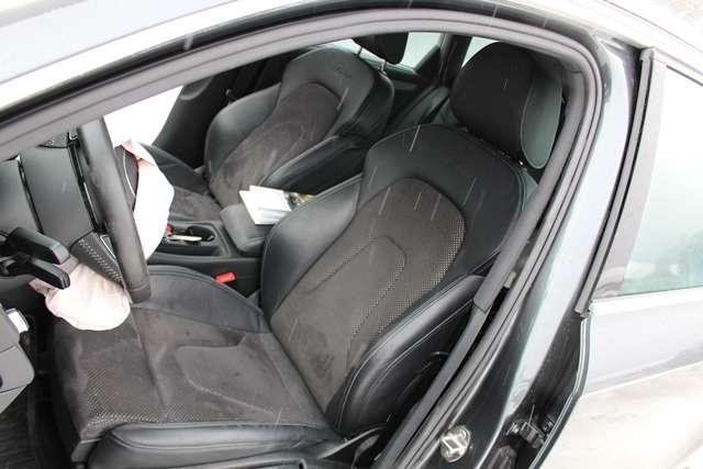 Audi A4 2007-2014 (Type IV) (B8) (B8), Motorkode: CGLC, Girkassekode: NRJ