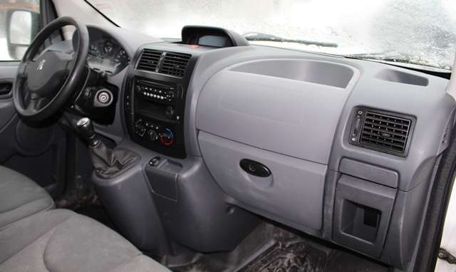 Peugeot Expert 2007-2016 (Type II) , Motorkode: 9HU, Girkassekode: 