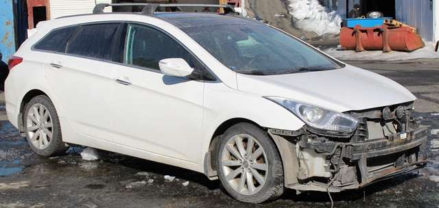 Hyundai i40 2012-2017 , Motorkode: D4FD, Girkassekode: 