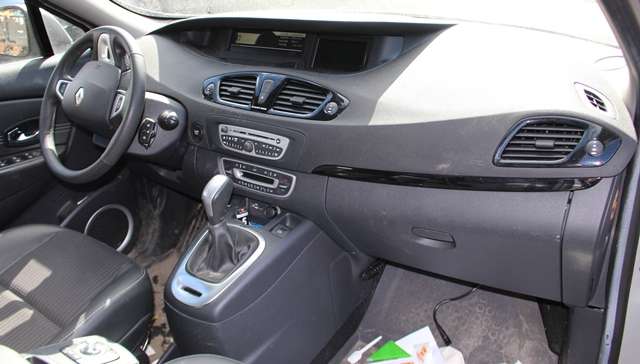 Renault Scenic 2009-2016 (Type III) , Motorkode: K9K 8, Girkassekode: 
