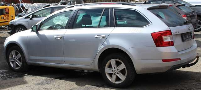 Škoda Octavia 2013-2016 (Type III, Fase 1) , Motorkode: CLHA, Girkassekode: MRV