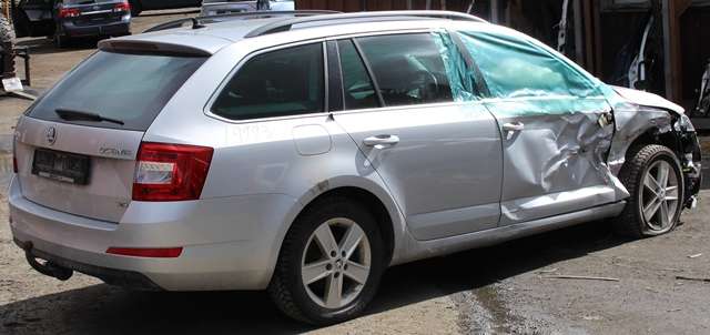 Škoda Octavia 2013-2016 (Type III, Fase 1) , Motorkode: CLHA, Girkassekode: MRV