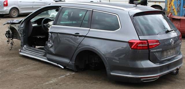 VW Passat 2015-2019 (Fase 1) (B8) (B8), Motorkode: DFCA, Girkassekode: SFW