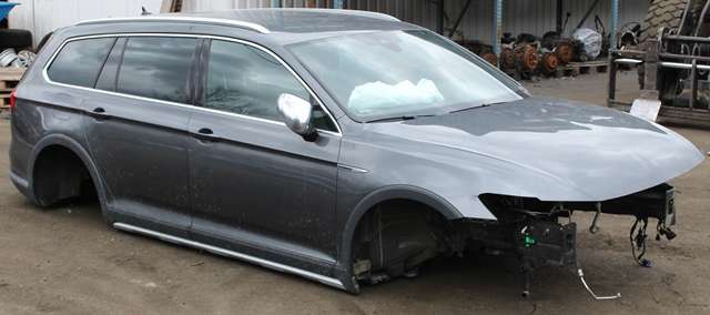 VW Passat 2015-2019 (Fase 1) (B8) (B8), Motorkode: DFCA, Girkassekode: SFW