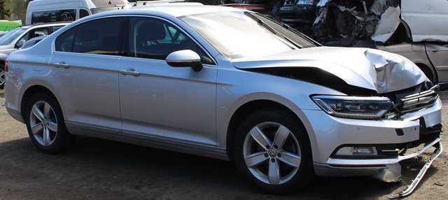 VW Passat 2015-2019 (Fase 1) (B8) (B8), Motorkode: CRLB, Girkassekode: PZN