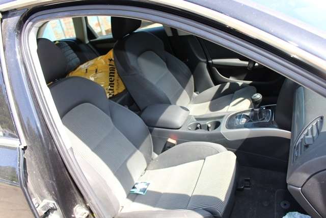 Audi A4 2007-2014 (Type IV) (B8) (B8), Motorkode: CAGC, Girkassekode: LLW