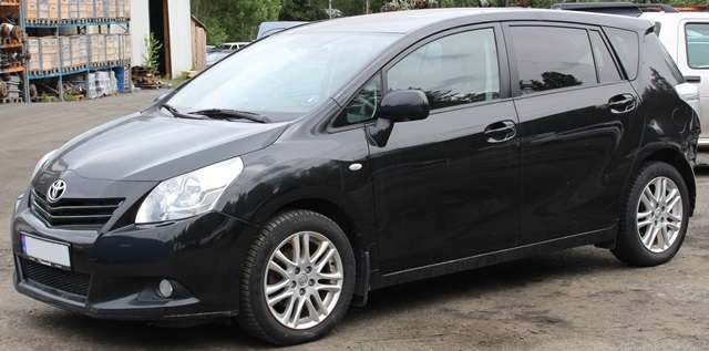 Toyota Verso 2009-2016 (Type III) , Motorkode: 1AD-FTV, Girkassekode:
