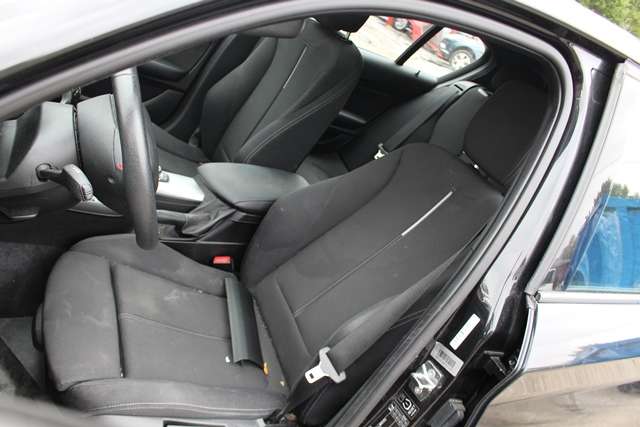 BMW 1-Serie 2011-2015 (Fase 1) (F20/F21) (F20/F21), Motorkode: N13-B16 A, Girkassekode: