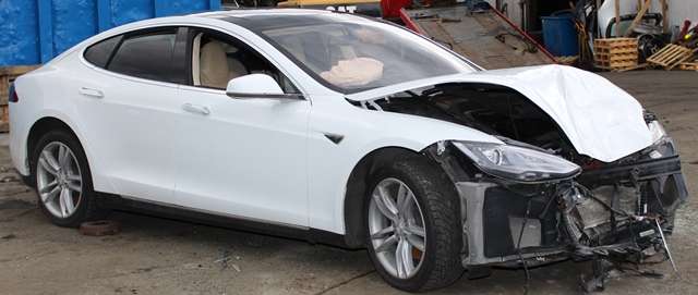 Tesla Model S 2013-2016 (Fase 1) , Motorkode: L1S, Girkassekode: 