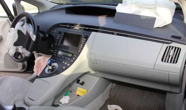 Toyota Prius 2009-2016 (Type III) (COMBI) (COMBI), Motorkode: 2ZR-FXE, Girkassekode: 