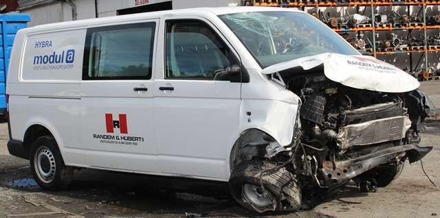 VW Transporter / Caravelle 2009-2015 (Fase 2) (T5) (T5), Motorkode: CAAC, Girkassekode: PAU