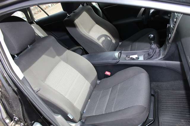 Toyota Avensis 2009-2015 (Type III, Fase 1) , Motorkode: 1ZR-FAE, Girkassekode: 