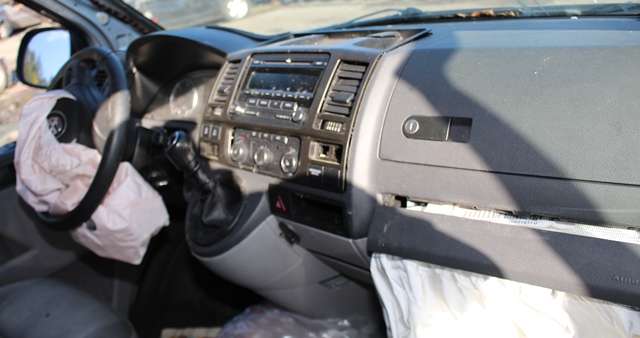 VW Transporter / Caravelle 2009-2015 (Fase 2) (T5) (T5), Motorkode: CAAC, Girkassekode: PAW
