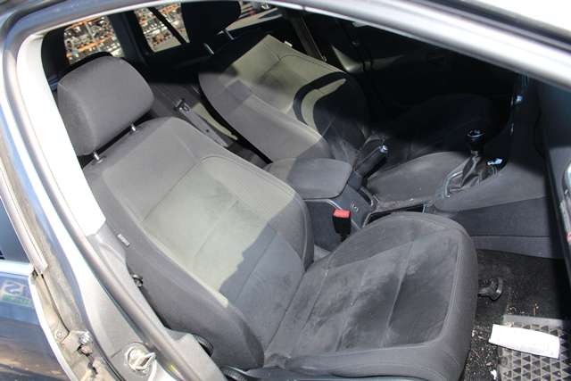 VW Golf VI 2008-2012 , Motorkode: CAYC, Girkassekode: LUB