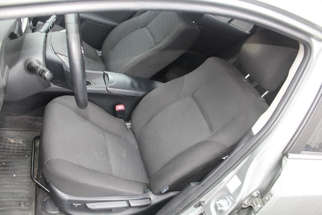 Toyota Avensis 2009-2015 (Type III, Fase 1) , Motorkode: 1AD-FTV, Girkassekode: 